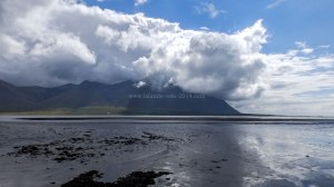 Islande à vélo 2014, vue sur la montagne Hafnarfjall