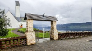 Islande à vélo 2014, église sur le Hvallfjordur