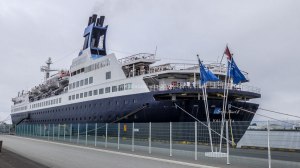 Islande à vélo 2014, bateau de tourisme sur le port de Reykjavik