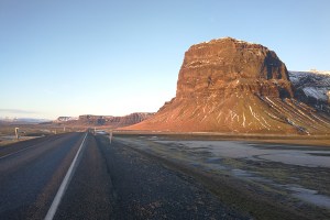 Route numéro 1 direction l'Est, en Islande à vélo en hiver